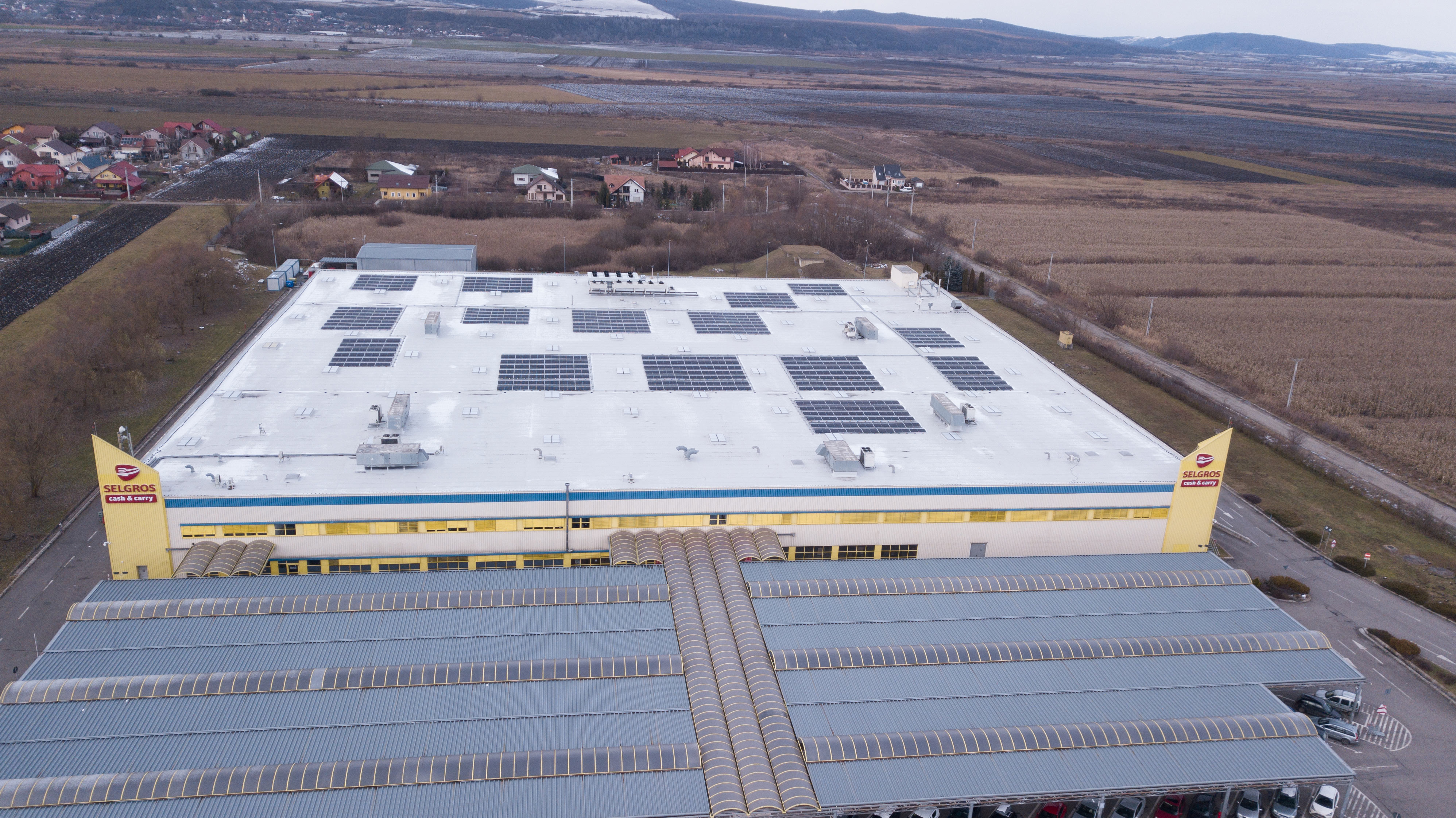 Enel X Romania installs over 2,000 photovoltaic panels for Selgros 